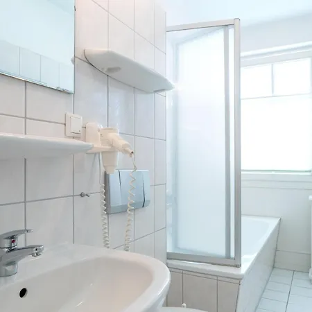 Apartment 727, Seepark